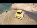 Best Dongfeng dump trucks load of soil & Shantui DH17c2 Dozer push soil