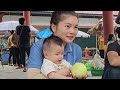 17 year old mother raising her child alone - Harvest melon pear - mother-in-law chased away