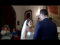 Novia entra cantando a la iglesia