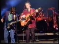 Tommy and Phil Emmanuel, rock guitar medley, France, 2001. AMAZING PERFORMANCE!!!