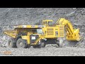 Komatsu PC3000 face shovel